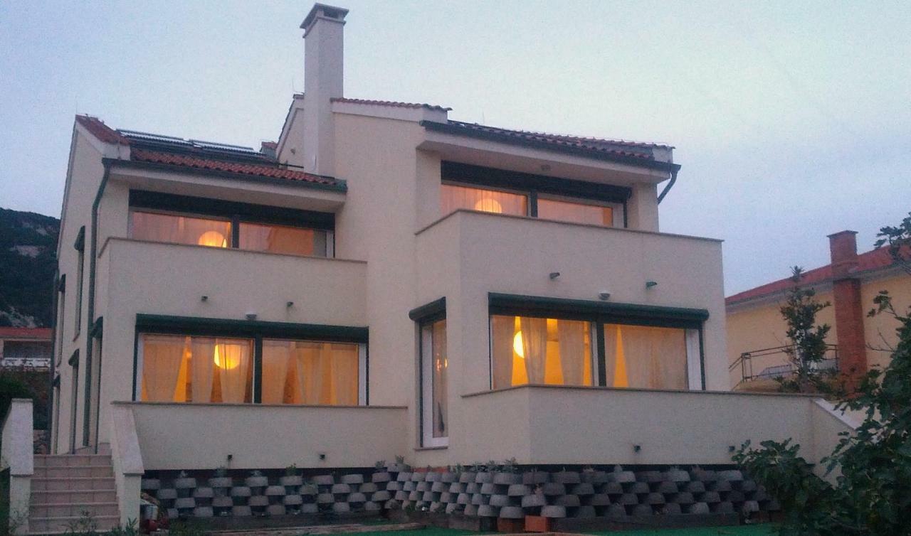 Apartments Ddd 巴斯卡 外观 照片