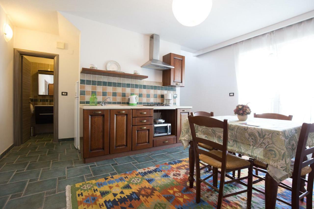 Apartments Ddd 巴斯卡 外观 照片