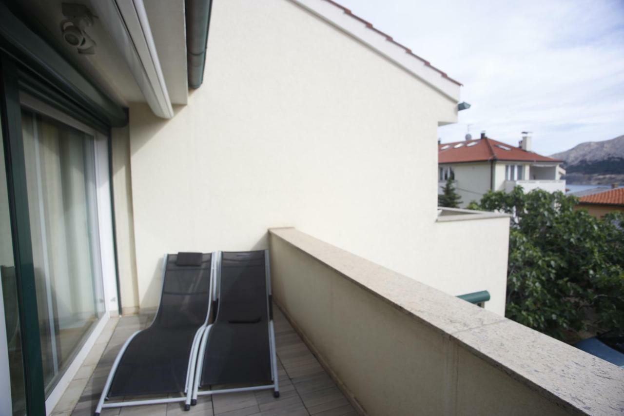 Apartments Ddd 巴斯卡 外观 照片