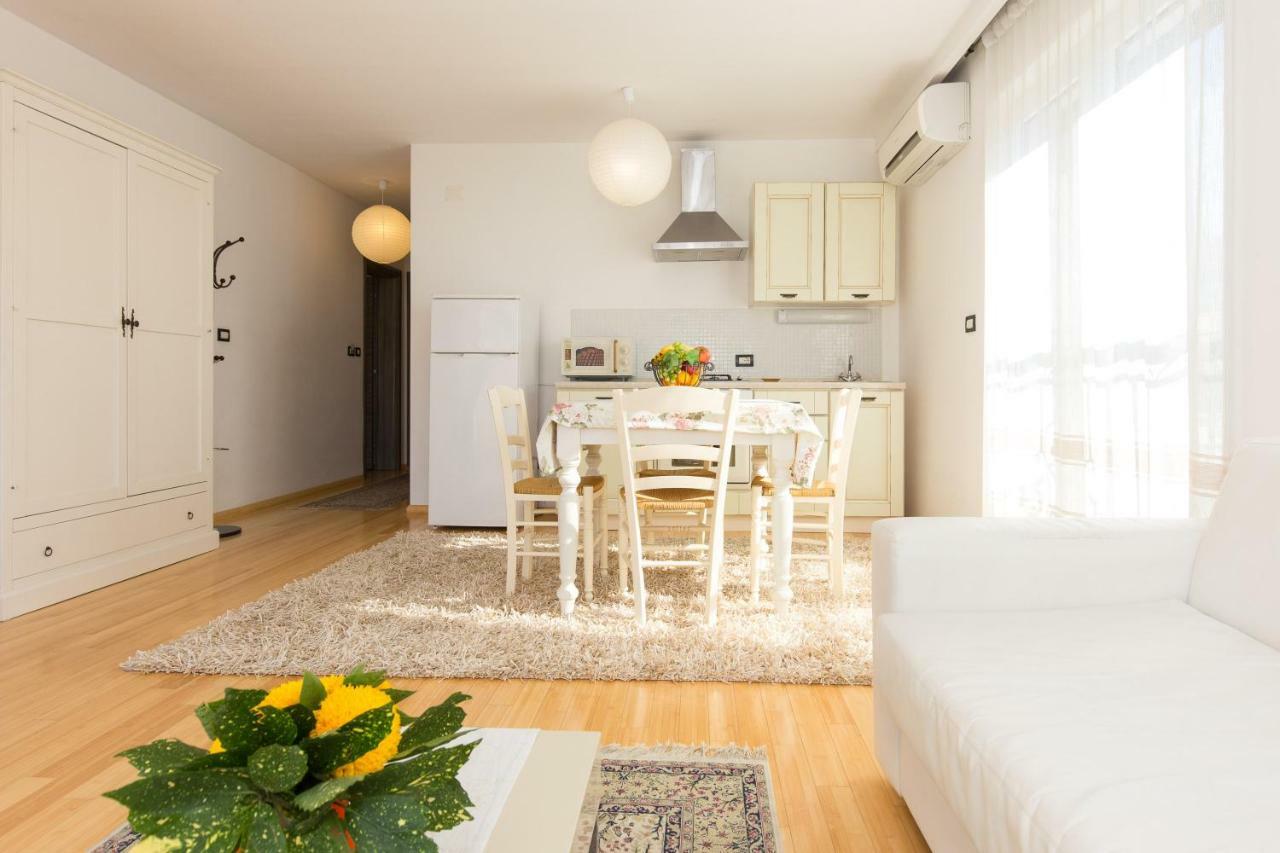 Apartments Ddd 巴斯卡 外观 照片