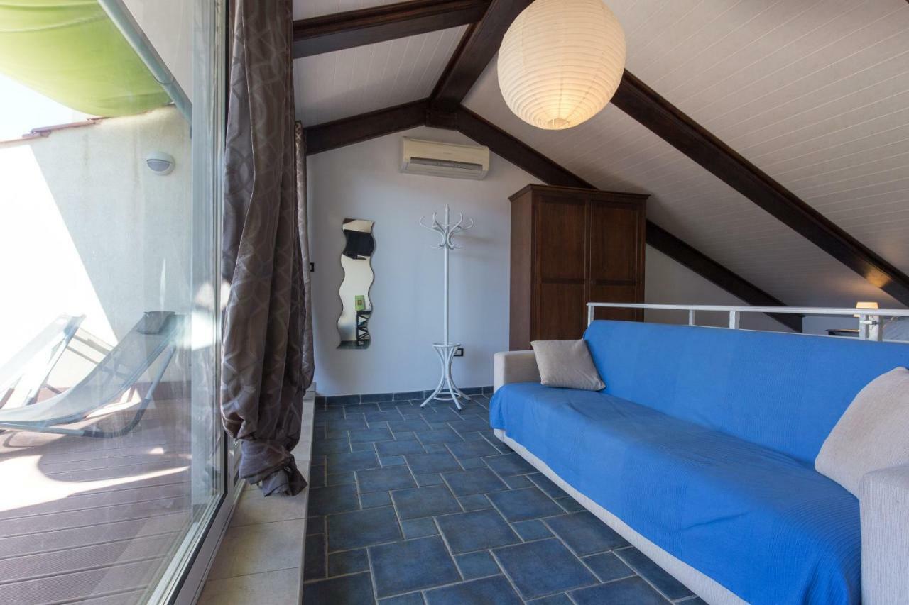Apartments Ddd 巴斯卡 外观 照片